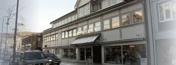 The village of straume is the administrative centre of the municipality. Ragnar Willy Strand Tannlege 32731052 180 No