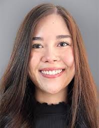 Juliette Gray's Instagram, Twitter & Facebook