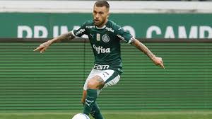 Lucas rafael araújo lima (born 9 july 1990), known as lucas lima, is a brazilian footballer who plays for santos as an attacking midfielder. 7hosw9ryfafkom