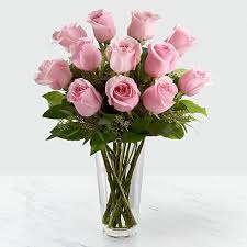 The Long Stem Pink Rose Bouquet In 2020 Rose Arrangements Pink Rose Bouquet Rose Bouquet