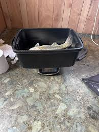 I'm Debbie Lee of DEBS PLACE close to BUSSEY BRAKE and I was answering  several messenger post