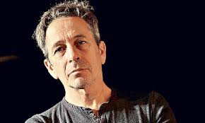 阿尔佛莱德-卡斯特罗资料页_娱乐资料库_新浪娱乐_新浪网