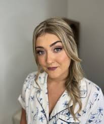 Sparkle & Shine Makeup Studio, 8600 Mayfield Rd, Chesterland, OH 44026, US 