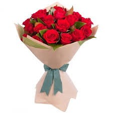 Flowers Delivery In Delhi With Images Flower Delivery Send Flowers Online Red Rose Bouquet