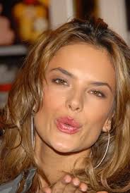 Izabel Goulart — Stock Editorial Photo © s_bukley #16433311