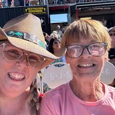 Last one for a few days, why is Gracie so upset with Heartland. Good  guesses are welcome. If you got to see the exchange between Gracie and Lou  last Sunday, please let