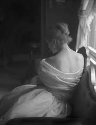 Revisit Lillian Bassman S Fashion Pictures At Edwynn Houk Vintage Fashion Photography White Fashion Photography White Photography