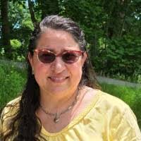 Cynthia Snay's Instagram, Twitter & Facebook