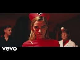 Cage The Elephant Cold Cold Cold Get Quot Cold Cold Cold Quot From The Album 39 Tell Me I 39 M Pretty 39 Now Itunes Http X2f X2f Sma Cage The Elephant Youtube Concert Music Videos
