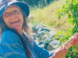 Fundraiser for Special Blackburn by Roxanne Ruby : Bye-Bye Boobies : Help  Special Reclaim Her Health ASAP