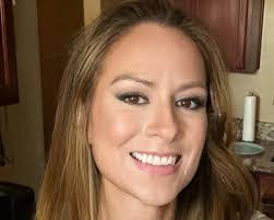 Lisa Mccurry's Instagram, Twitter & Facebook