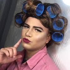 O filme (2013), teve duas continuações. Dona Herminia De Nova Iguacu Saviopacheco Twitter