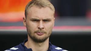 DIN MENING: Er det ok at forbyde kandidater at dele valgmateriale ud?