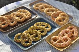 Recipes can also call for unfamiliar measures, such as ounces or grams when you don't have a scale handy and would prefer to use cup measures. The Kitchen Lioness Sweet Christmas Pretzel With Almond Pistachio Coconut Discodip L Susse Weihnachtsbrezel Mit Mandeln Pistazien Kokos Discodip