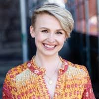 Paula Grover's Instagram, Twitter & Facebook