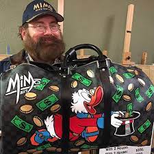 Swipe Post Original Hand Painted Louis Vuitton Bag With Uncle Scrooge Mcduck From Ducktales Runn Custom Pop Art Painted Louis Vuitton Bag Scrooge Mcduck