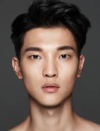 The faux hawk, neat side part, and brow out styles are also popular, mostly by younger men. 100 Stylish Asian Men Hairstyles 2021 Asian Haircuts Hairmanz