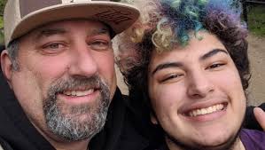 Tom Angstadt's Instagram, Twitter & Facebook