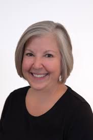 Furniture and trash removal in front yard