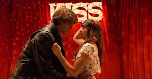 .stand de los besos 2 (the kissing booth 2): Confirmado En El 2021 Llega A Netflix El Stand De Los Besos 3