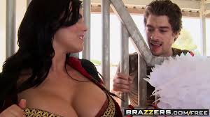 MacKenzee Pierce Porno Videos 2025: Porn Star Sex Scenes | xHamster