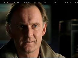 Hustle" The Con Is On (TV Episode 2004)