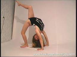 Housewife katja firstime limber unclothe. Regina Show A Flexible Strip Free Xxx Porn Videos Oyoh