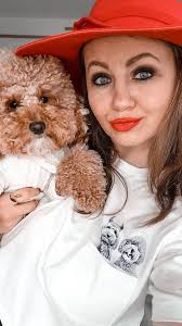 Where are my dog moms at? 😉, #dogmom #dogmoms #dogmomsofinstagram  #dogmomlife #dogmommilf #dogmilf #dogmomaf #perkieprints #obssessed  #myvalentine #valentinedog