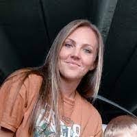 Sandra Schnakenberg's Instagram, Twitter & Facebook