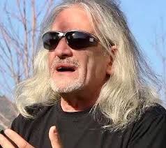 Querido Freddy, la triste noticia de tu partida nos encontró de paso por  México. Hoy queremos recordarte como el gran amigo y compañero que nos  acompañó en tantas aventuras con tu energía,