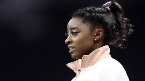 Nach so vielen jahren, um sie zu bauendie karriere von biles ist derzeit gut, und biles begann 2017 mit seiner freundin stacey ervin auszugehen. Kqdmwxdciarhlm