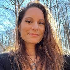 Tina Collier's Instagram, Twitter & Facebook