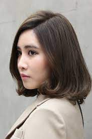 Classic Bob Sophisticated Professional Look Hairstyles Weekly Womens Hairstyles Business Women Hairstyles Short Hair Styles
