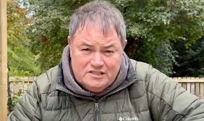 Wheeler Dealers Mike Brewer reveals his classic Porsche is 'in parts'