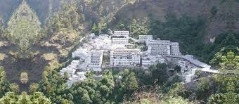 Mata Vaishno Devi Yatra By Volvo Mata Vaishno Devi Yatra By Bus Vaishno Devi Package By Volvo Incredible Places Places To Visit Vaishno Devi