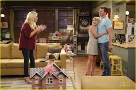 Danny Riley Might Be Getting Married Tonight On Baby Daddy Photo 1084909 Baby Daddy Chelsea Kane Derek Theler Television Pictures Just Jared Jr