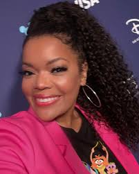 Starting my first OFFICIAL day at #D23 celebrating 70 years of @themuppets  by taking a peek at some of her amazing memories from #TheMuppets Archive!  Makeup by: @bethcarterbeauty