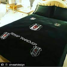 pin auf siyah beyaz aski