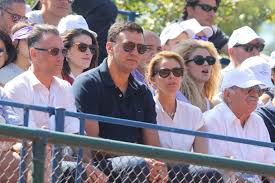 «ευχαριστώ τις ομάδες που αφιέρωσαν χρόνο για δουν τη νέα εκδοχή μου» (pic). Tzenh Mpalatsinoy H Nea Emfanish Poy Pyrodothse Fhmes Gia Egkymosynh Eikones Mononews