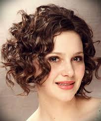 Another rule that's meant to be broken is the one that says curly hair should not be cut short. 15 Best Curly Short Hairstyles For Oval Faces