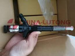 Denso Injector 095000 7761 095000 5600 Fits Toyota 2kd