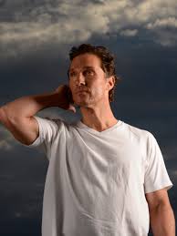 'interstellar' star matthew mcconaughey talks monologues, piloting spaceships, and his matthew mcconaughey admits one of the main reasons he wanted to be a part of 'interstellar' was for his son. Matthew Mcconaughey Seeks Inner Geek In Interstellar