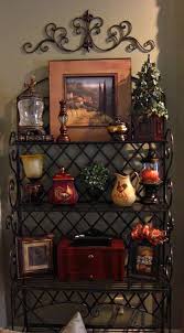 tuscan wall decor, tuscan decorating