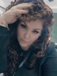 Hay personas que descuidan el café que se estaban tomando y se quejan  cuando lo encuentran frío! (Y no estoy hablando de cafés) 🌻