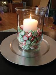 Most Popular Christmas Decorations On Pinterest Christmas Celebration All About Christmas Holiday Centerpieces Simple Christmas Decor Simple Christmas