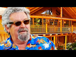 What Happened to the Applegate Lodge from Hotel Hell? Is it Still Open?