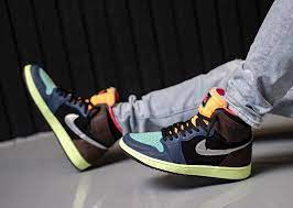 Impromptu mask competition at work tomorrow, whipped this up in a couple hours ? The Bio Hack Air Jordan 1 Is Almost Here