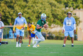 Southern QB Harold Blood gets support amid fall camp position battle