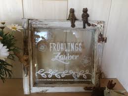 Pin Von Corina Auf Diy Fensterdeko Alte Fenster Fenster Fensterdeko Fruhling