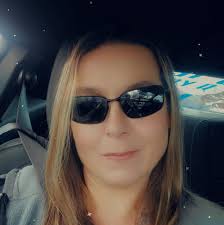 What's going into the old Shari's building in Pendleton, OR?